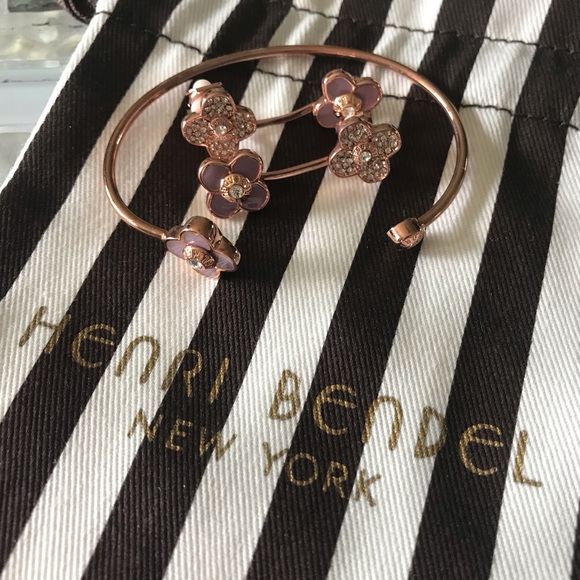 henri bendel Jewelry - Henri Bendel Rose Gold Bracelet Earrings Set
